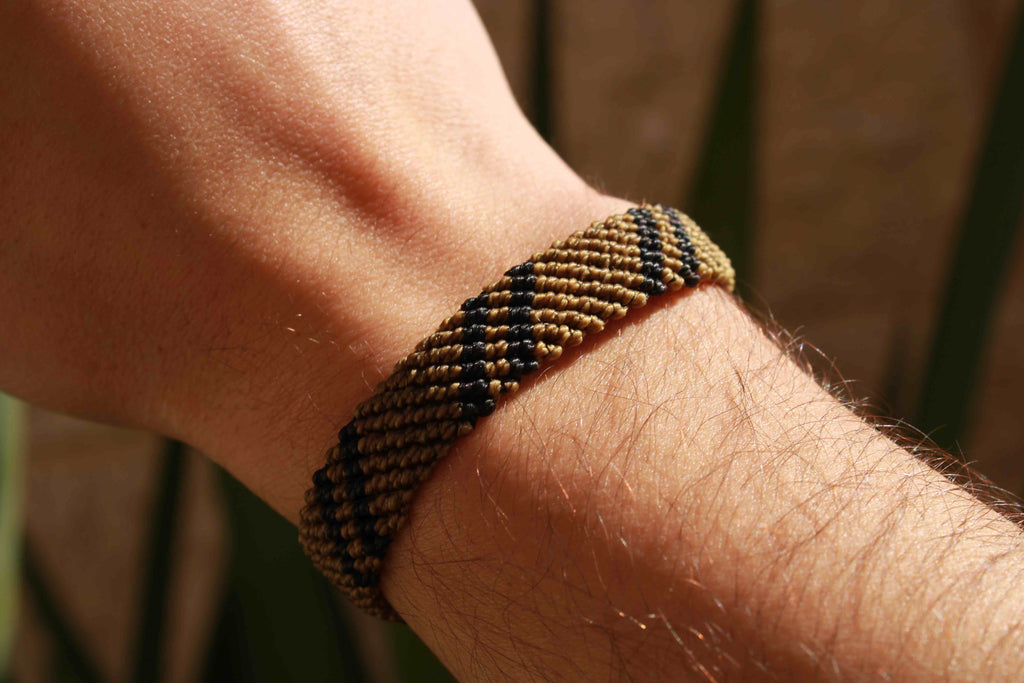 Pulsera banderines
