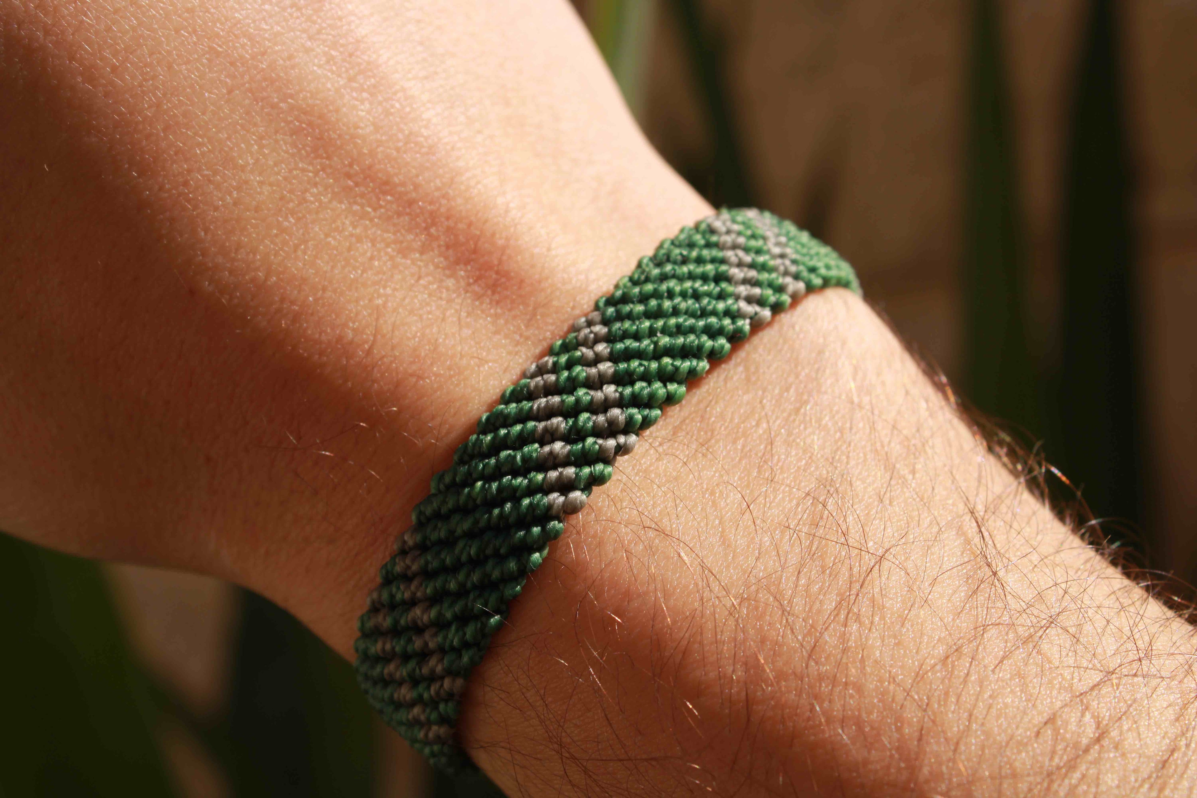 Pulsera banderines