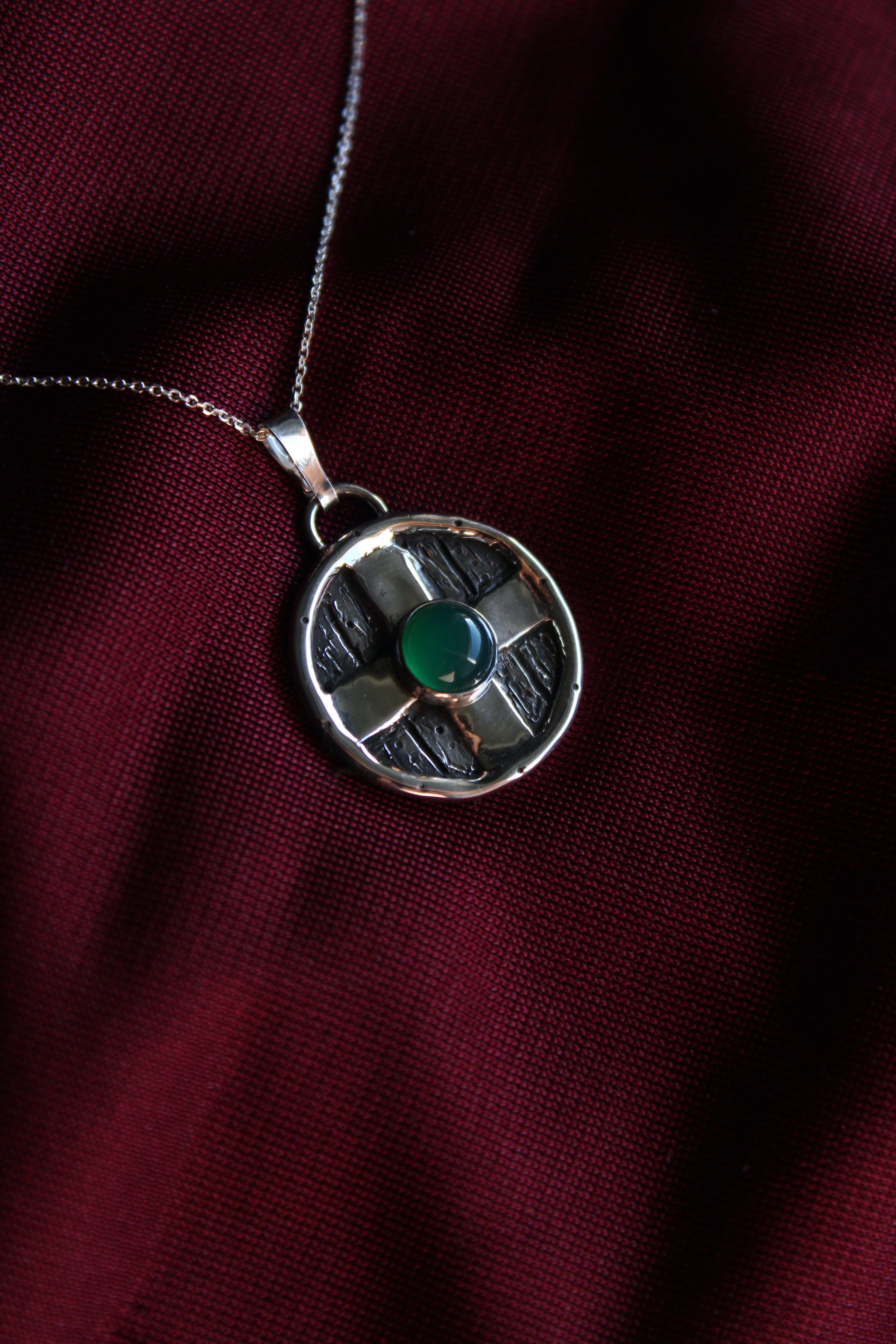 Escudo vikingo Onyx verde
