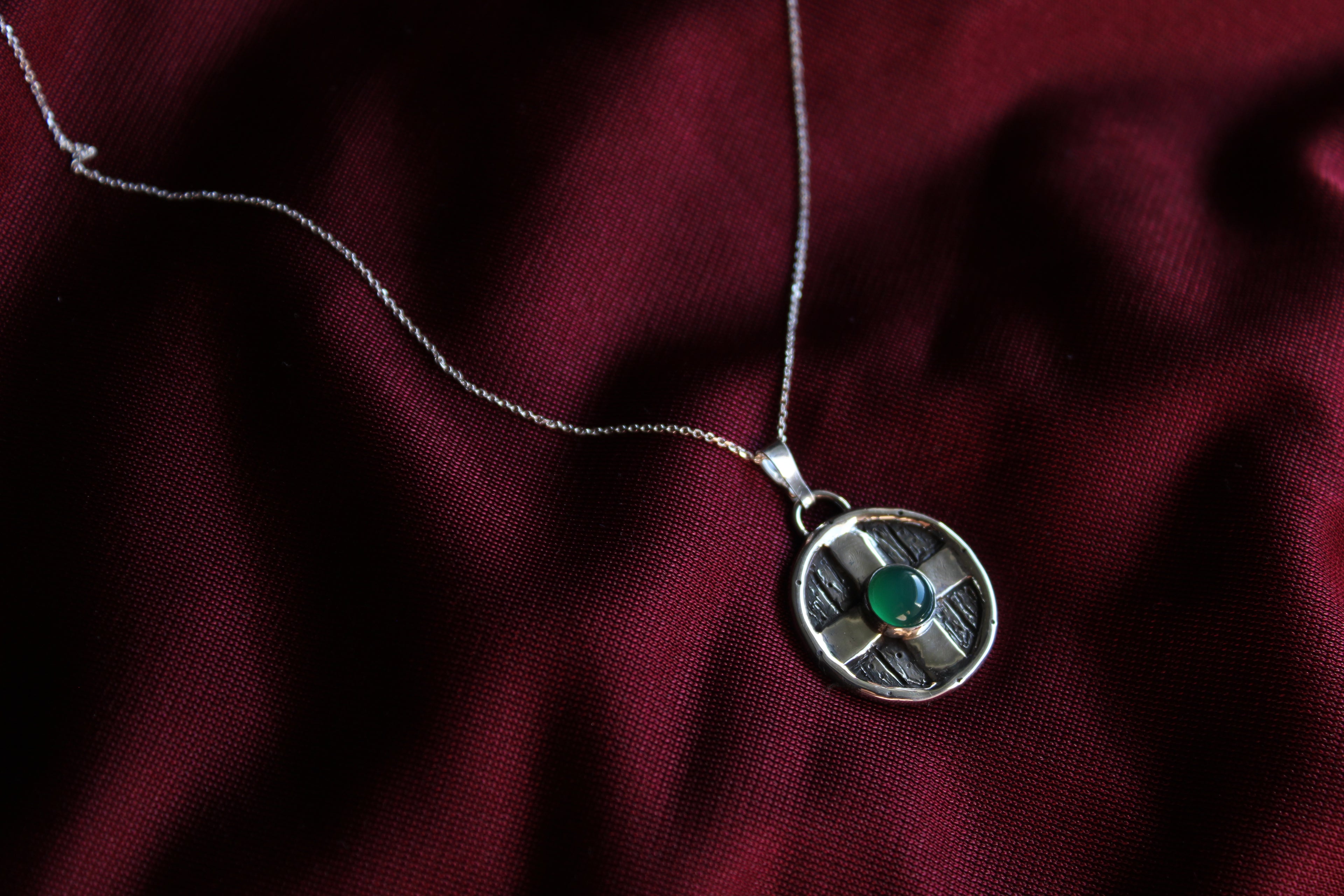 Escudo vikingo Onyx verde