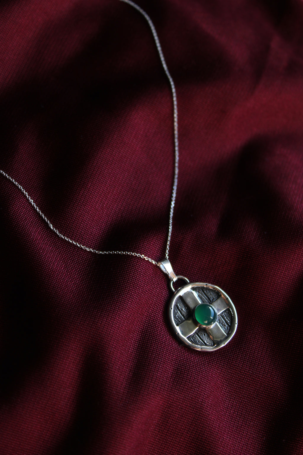 Escudo vikingo Onyx verde
