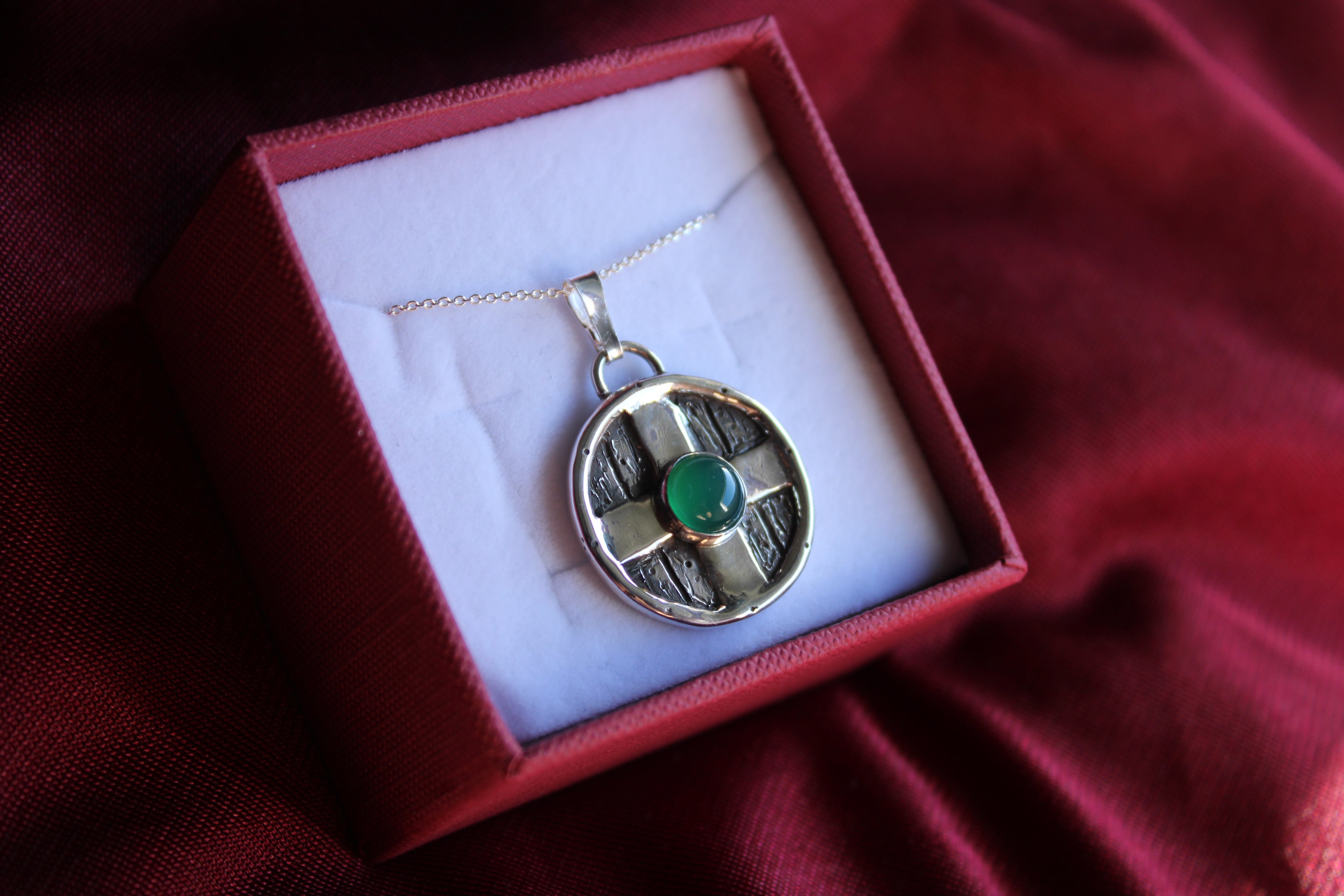 Escudo vikingo Onyx verde