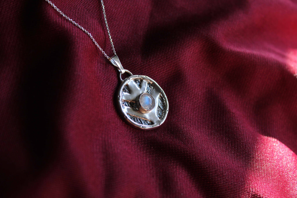 Escudo vikingo Piedra Luna