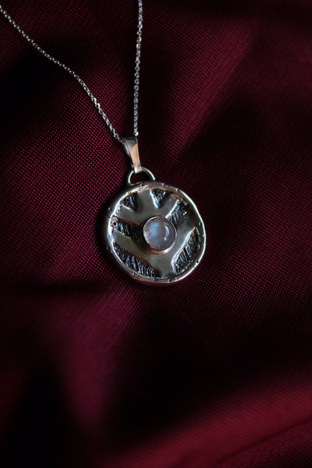 Escudo vikingo Piedra Luna