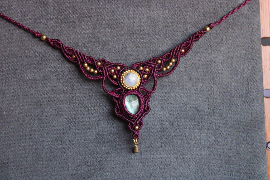 Collar Fae Piedra Luna y Labradorita