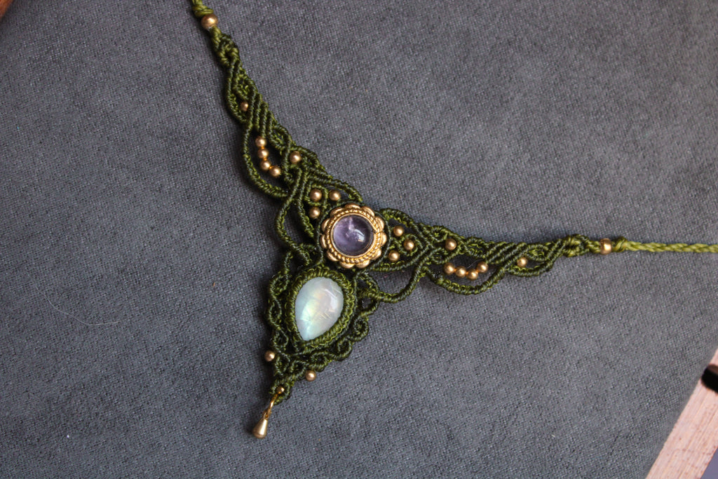 Collar Fae Amatista y Piedra Luna