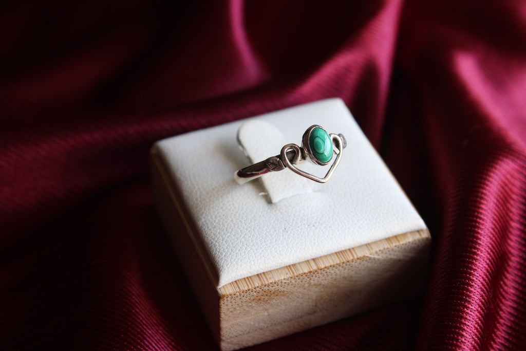 Anillo élfico Malaquita