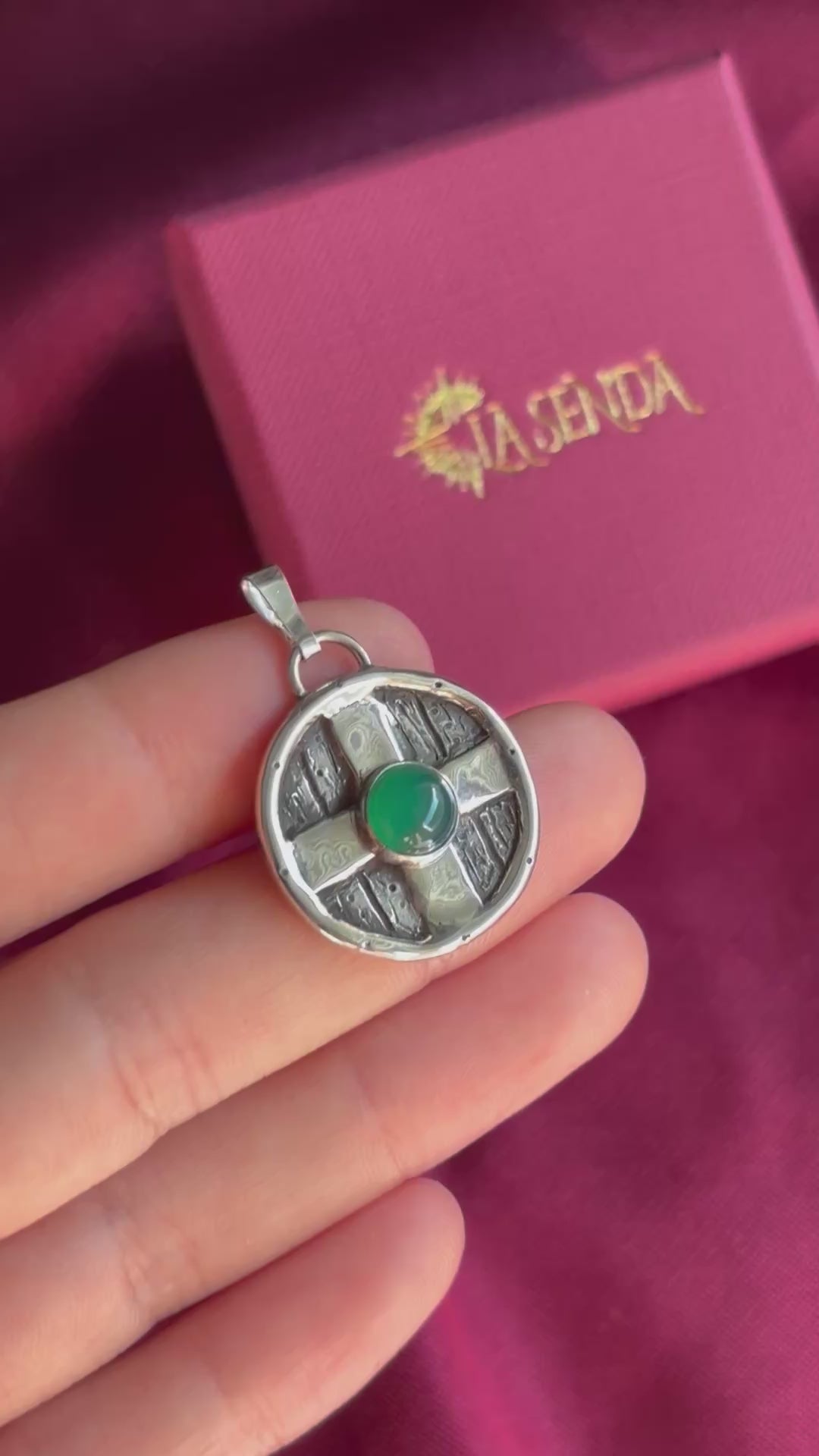 Escudo vikingo Onyx verde